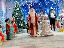 Новый год в детском саду Новый год в детском саду.